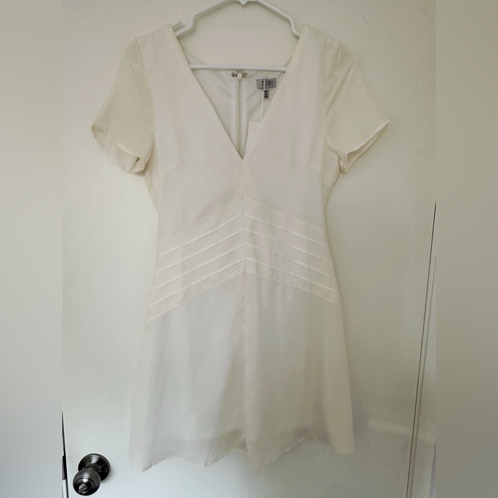 Tobi Short Sleeve Mini Skater Dress